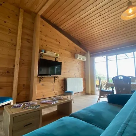 Villa Dans Ancien Mas Renove Avec Piscine Partagee Ouverte De 9h30 A 11h30 Et De 16h30 A 18h30 Bessas