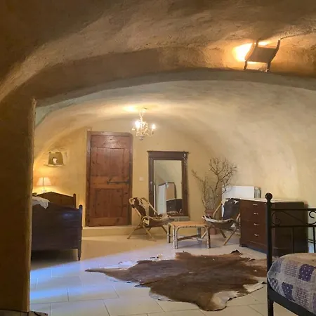 Dans Ancien Mas Renove Avec Piscine Partagee Ouverte De 9h30 A 11h30 Et De 16h30 A 18h30 Villa *